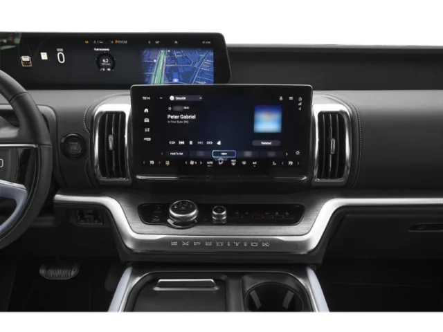 New 2027 Black Ford Platinum image 7