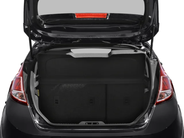 Used 2018 White Ford SE image 16