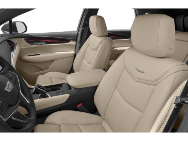 Used 2019 Crystal White Tricoat Cadillac Luxury image 7