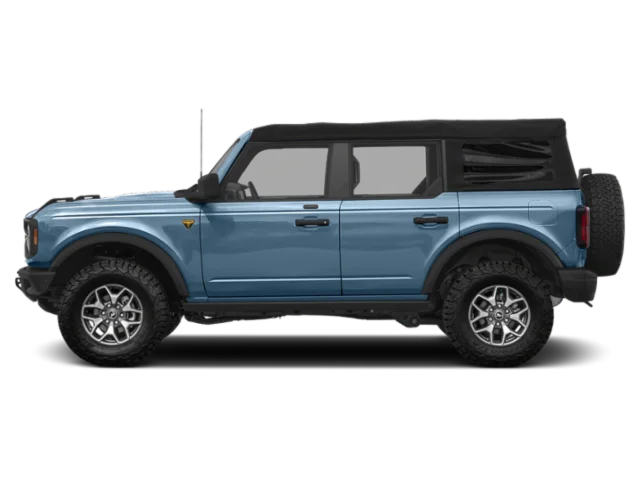 Used 2021 Blue Ford Badlands image 3