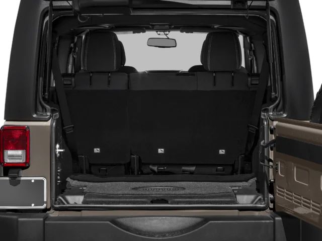 Used 2017 Gobi Clearcoat Jeep Rubicon image 9