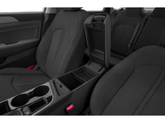 Used 2019 Black Hyundai SE image 15