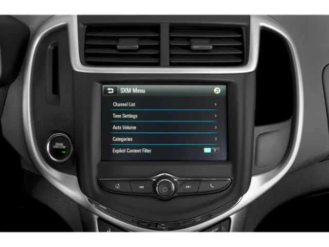 Used 2020 Gray Chevrolet Premier image 15