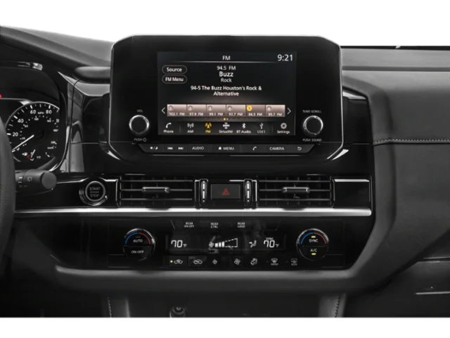 Used 2023 White Nissan SL image 7