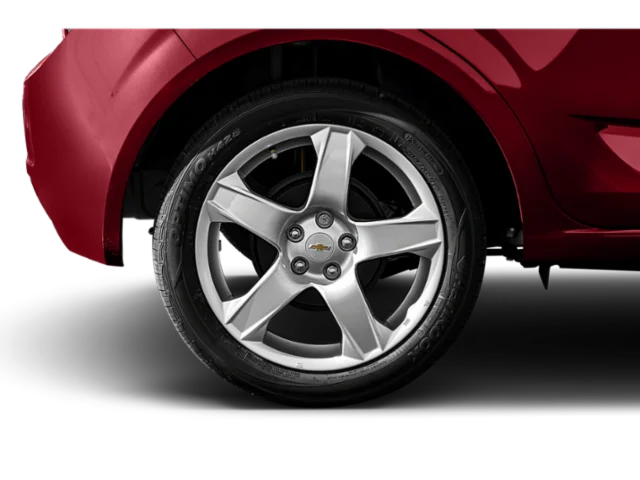 Used 2015 Gray Chevrolet LT image 10