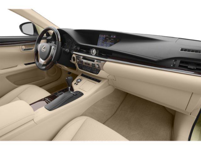 Used 2015 Starfire Pearl Lexus Hybrid image 16