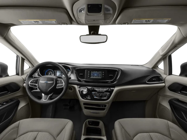 Used 2017 Brilliant Black Crystal Pearlcoat Chrysler Touring image 5