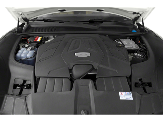 Used 2022  Porsche S image 12