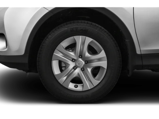 Used 2015 Gray Toyota XLE image 9