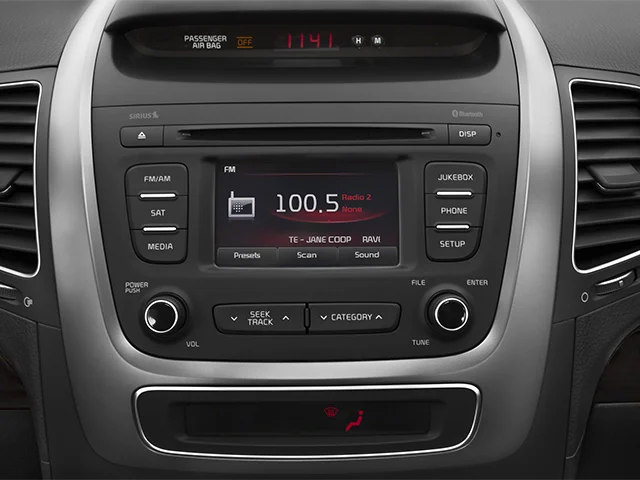 Used 2014 Titanium Silver Kia LX image 15