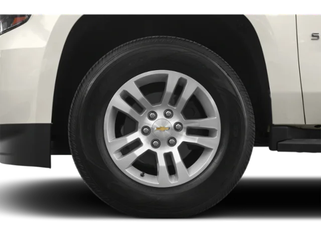 Used 2015 Gray Chevrolet LT image 9
