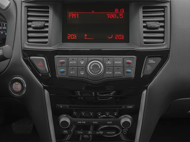 Used 2013 White Nissan Platinum image 7