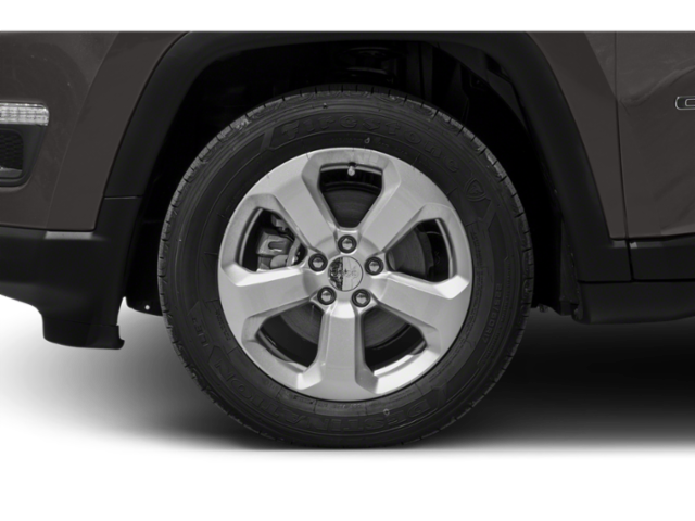 Used 2019 Silver Jeep Limited image 8