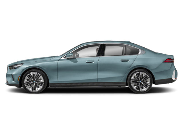 2026 BMW 5 Series photo 3