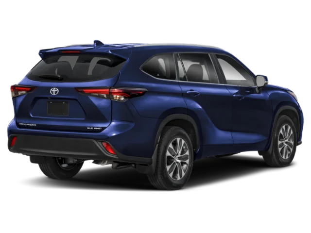 Used 2026 Wind Chill Pearl Toyota XLE image 2