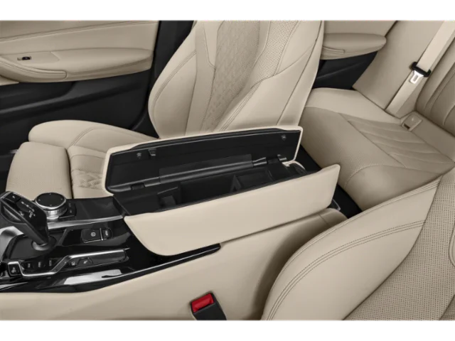 Used 2023 White BMW 530e iPerformance image 12