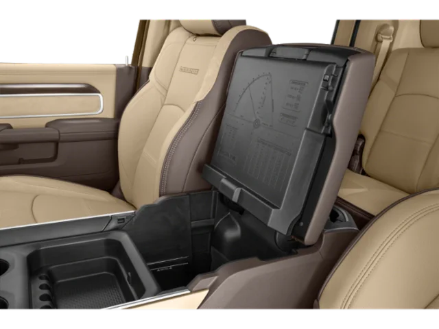 Used 2022 White Ram Laramie image 11