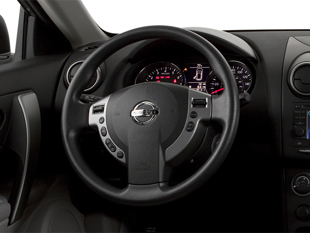 Used 2014 Blue Nissan S image 5