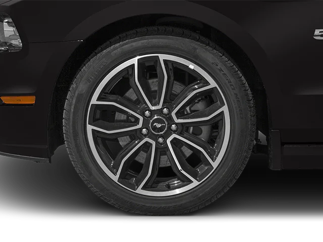 Used 2014 Blue Ford GT image 16