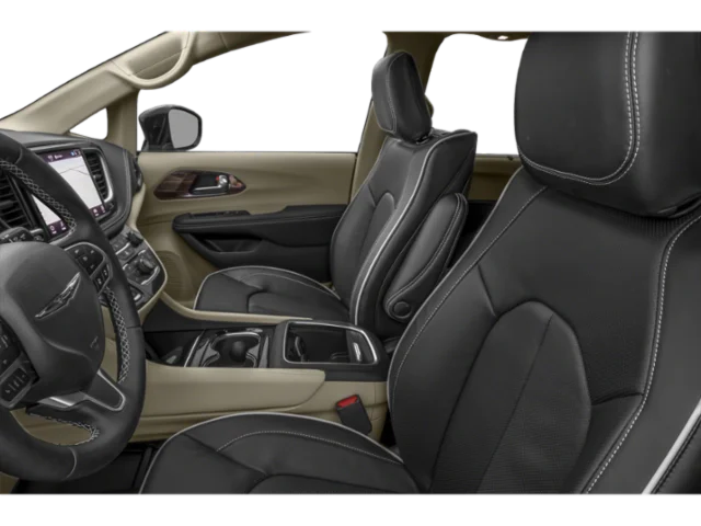 Used 2024 White Chrysler Limited image 6