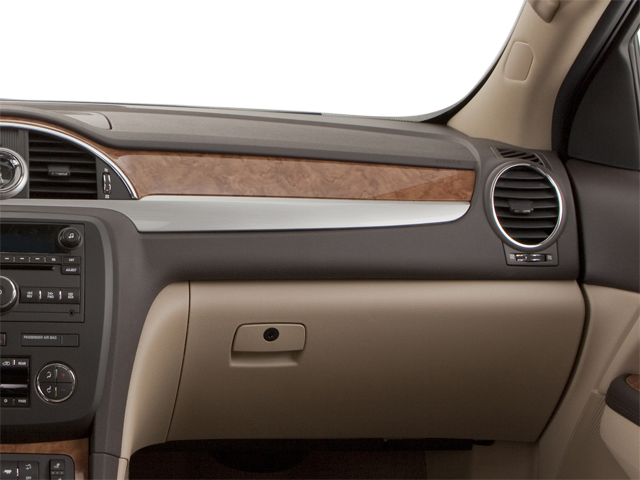 Used 2010 White Diamond Clearcoat Buick CXL image 18