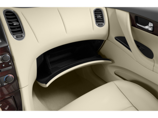 Used 2015 White INFINITI Journey image 13