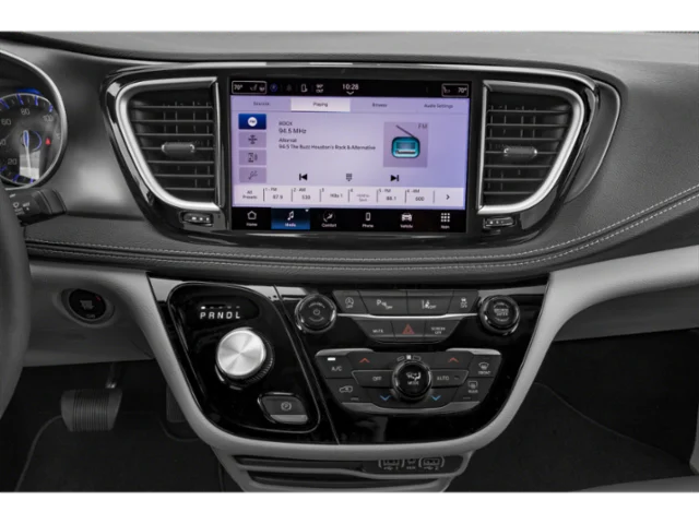 Used 2023 Black Chrysler Touring L image 8