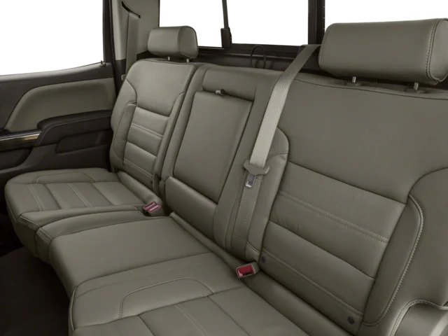 Used 2018 White GMC Denali image 17