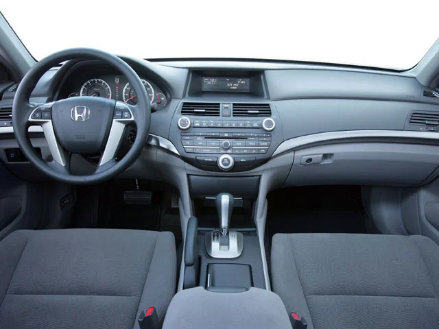 Used 2008 Royal Blue Pearl Honda LX image 4