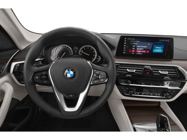 Used 2019 Black Sapphire Metallic BMW 530i image 4