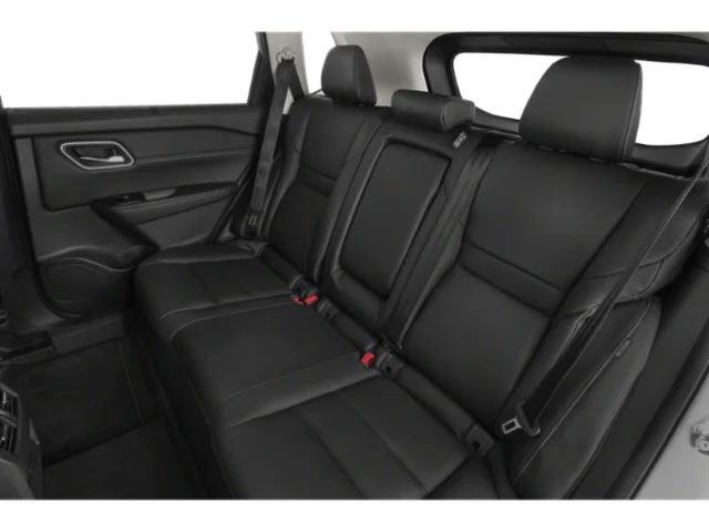 Used 2023 White Nissan SL image 17