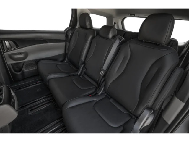 New 2027 Ceramic Silver Kia LXS image 10