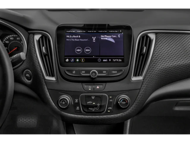 Used 2020 SHADOW GRAY METALLIC Chevrolet RS image 7