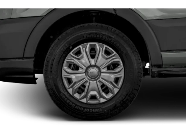 Used 2018 Black Ford XLT image 7