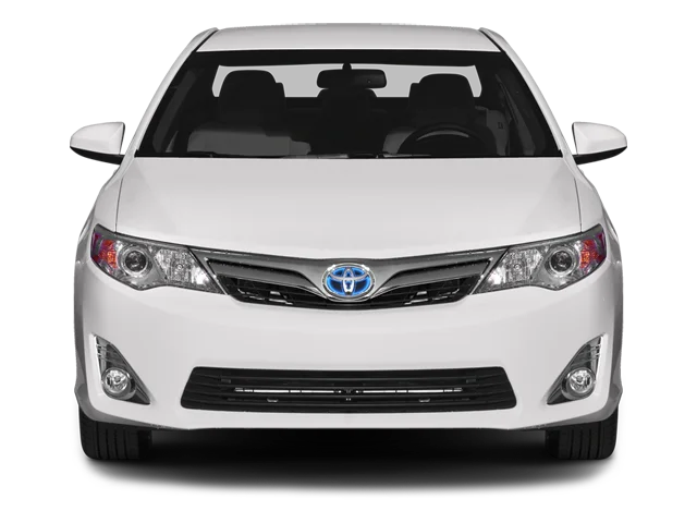 Used 2013 Super White Toyota LE image 4