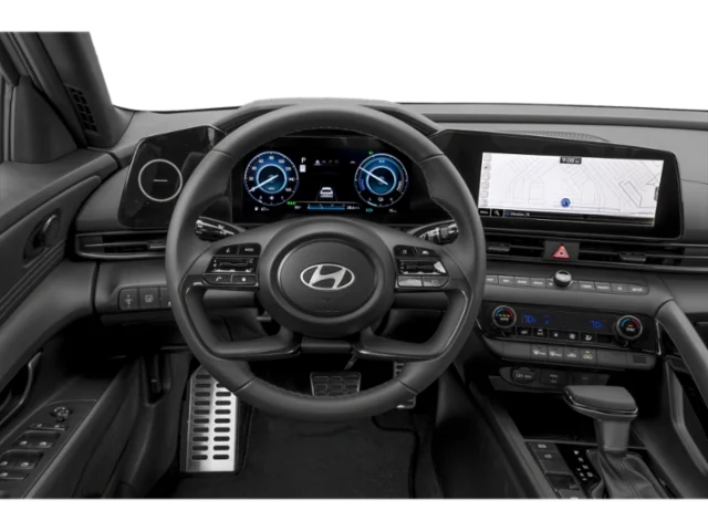 Used 2025 White Hyundai SEL Sport image 4