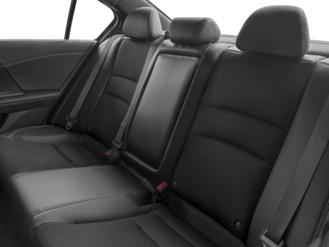 Used 2016  Honda Sport image 13