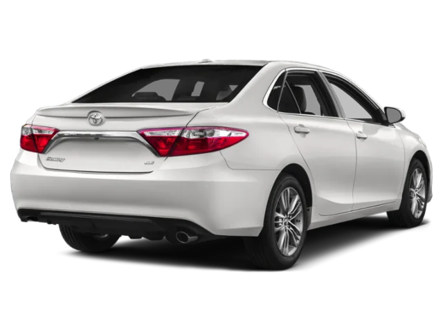 Used 2015 White Toyota XSE image 3
