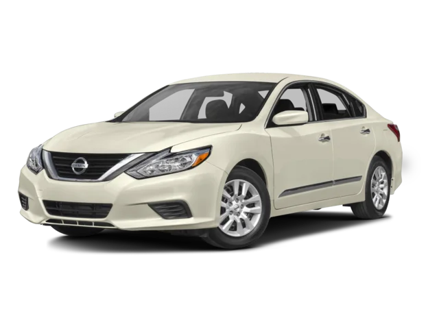 Used 2016 White Nissan 2.5 S image 1