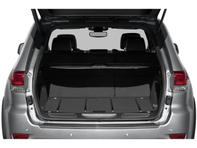 Used 2019 Diamond Black Crystal Pearlcoat Jeep Limited image 9