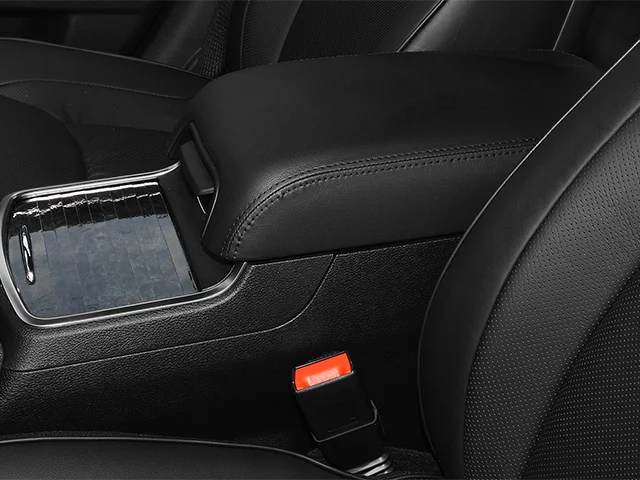 Used 2014 Black Chrysler base image 14