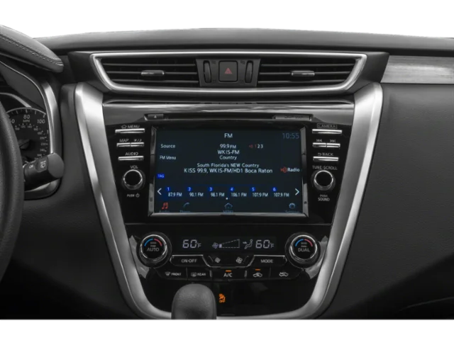 Used 2018  Nissan Platinum image 10