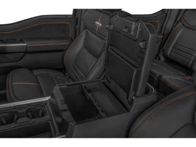 New 2027 Star White Metallic Tri-Coat Ford Platinum image 11