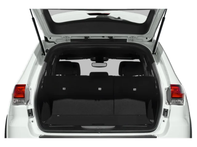 Used 2020 Diamond Black Crystal Pearlcoat Jeep Laredo E image 9