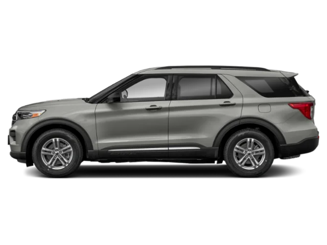 Used 2022 Iconic Silver Metallic Ford XLT image 3