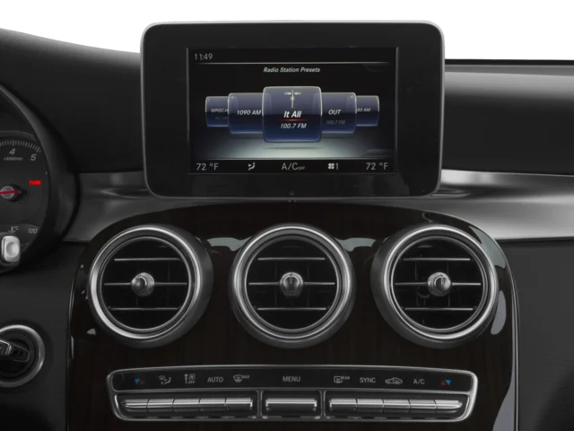 Used 2016 White Mercedes-Benz GLC 300 image 12