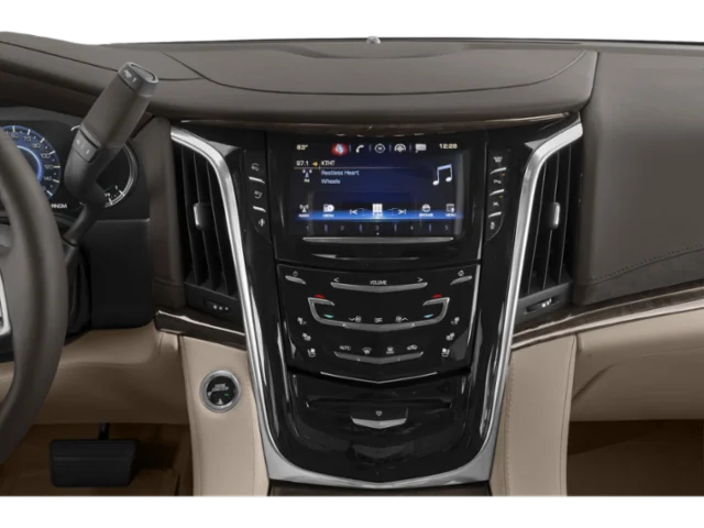 Used 2018 Gray Cadillac Luxury image 7