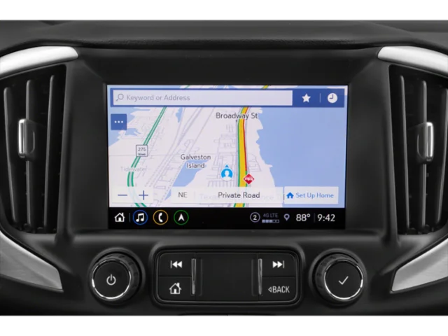 Used 2024 Silver GMC SLT image 16