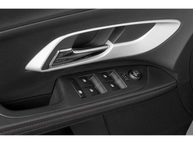 Used 2015 WHITE Chevrolet LTZ image 16