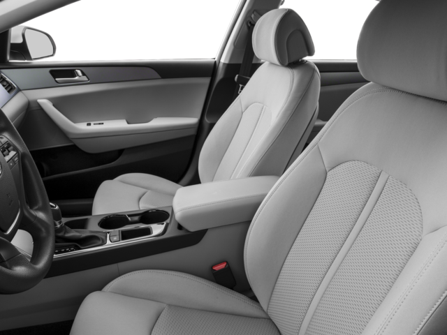 Used 2016 Blue Hyundai SE image 9
